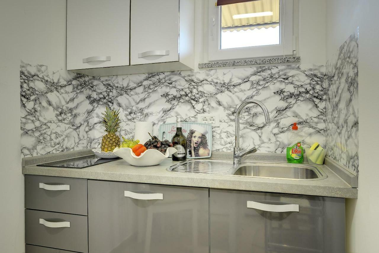 Diegos Apartments 普拉 外观 照片